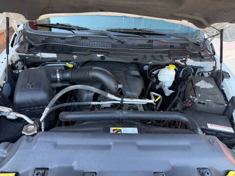 2013 RAM 1500 SLT