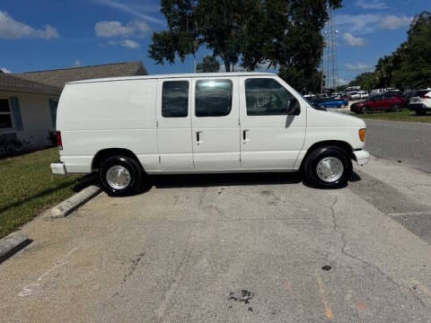 2001 Ford E-Series E-150