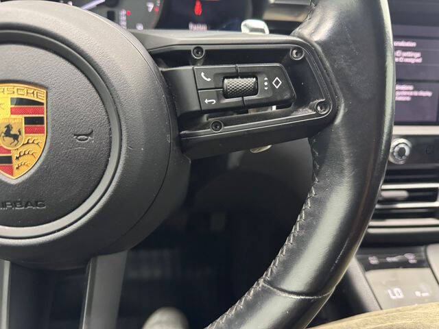 2022 Porsche Macan S