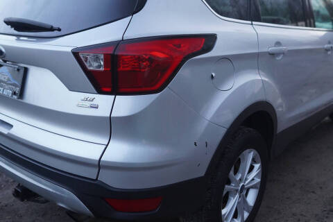 2019 Ford Escape SE