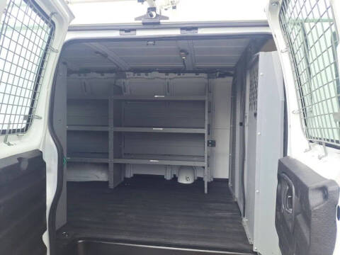 2021 Chevrolet Express 2500