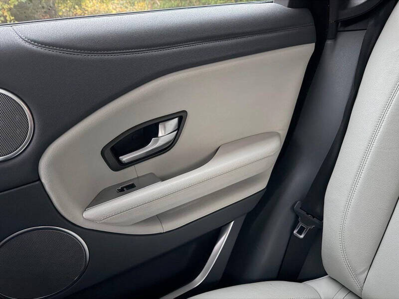 2019 Land Rover Range Rover Evoque SE