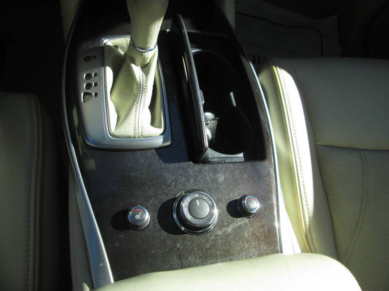 2013 INFINITI JX Base photo 16