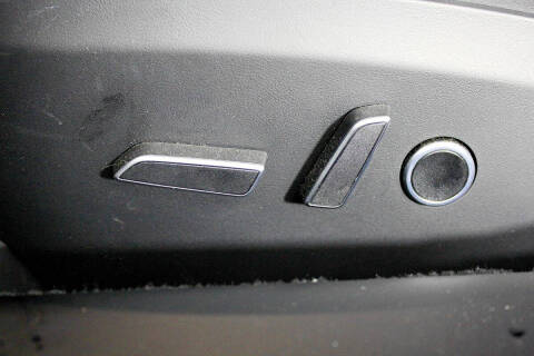 2022 Tesla Model S Plaid