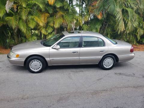 2002 Lincoln Continental for sale at Dykes Auto Connection in Lauderhill FL