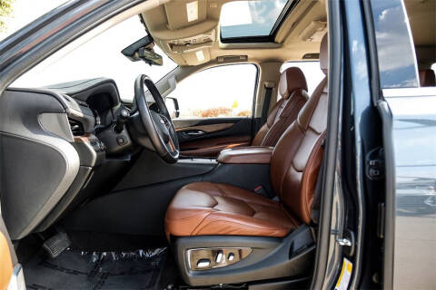 2020 Cadillac Escalade ESV Premium Luxury