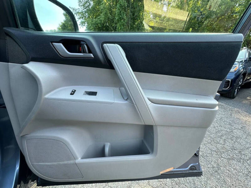 2012 Toyota Highlander