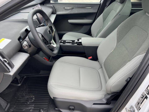 2026 Volvo EX30 Plus
