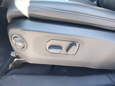 2025 Jeep Gladiator High Tide