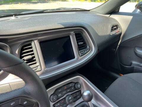 2022 Dodge Challenger