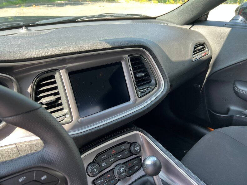 2022 Dodge Challenger