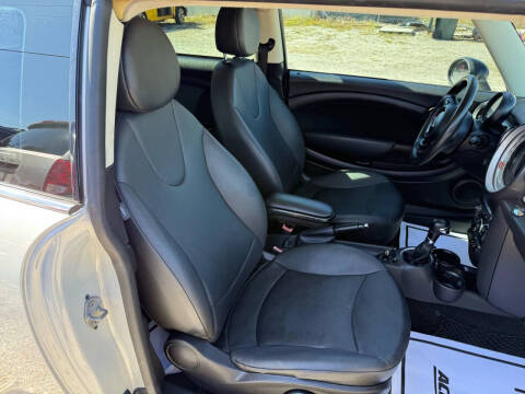 2014 MINI Clubman Cooper