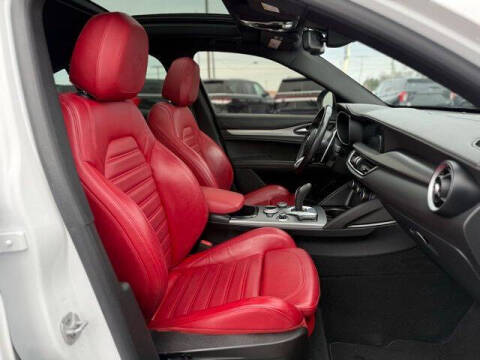 2024 Alfa Romeo Stelvio Veloce