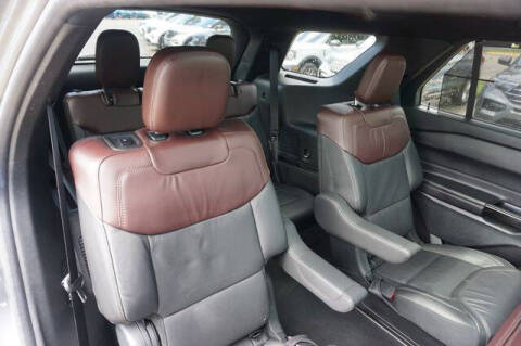 2023 Ford Explorer Platinum