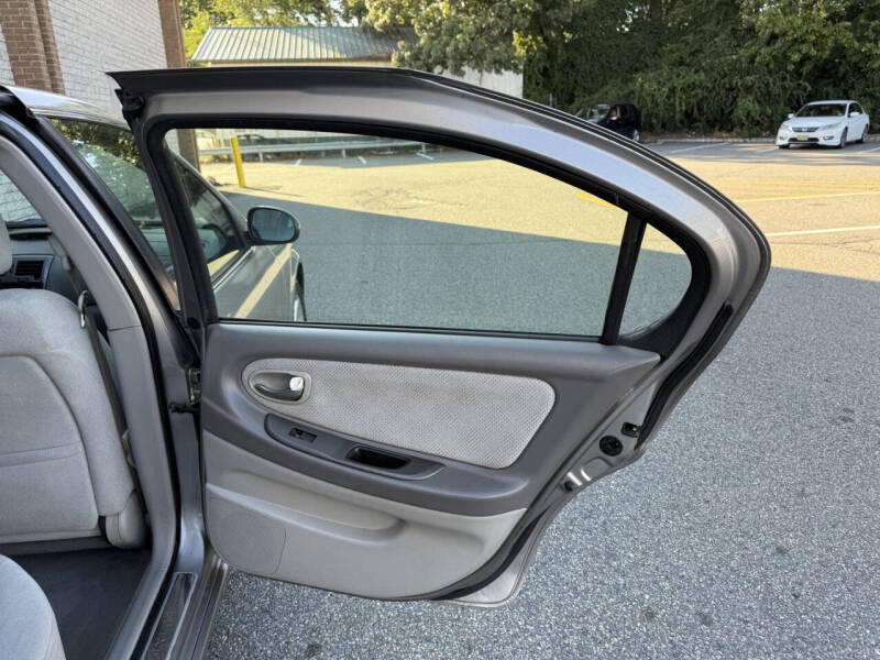 2002 Nissan Maxima SE