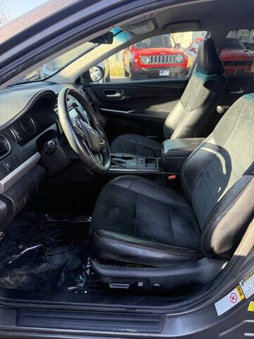 2017 Toyota Camry XSE