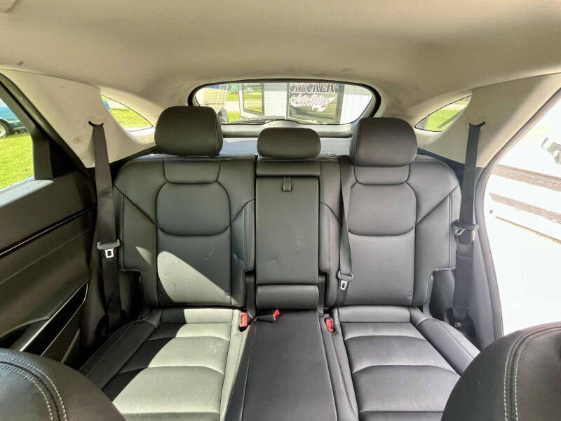 2022 Genesis GV70 2.5T Standard