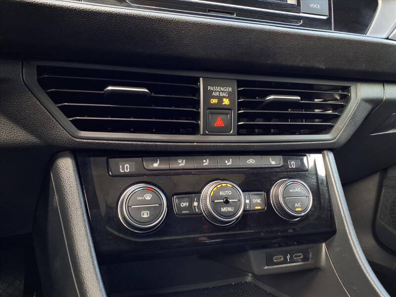 2023 Volkswagen Jetta SE