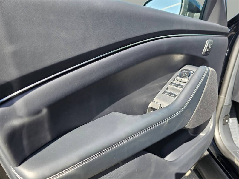 2024 Ford Mustang Mach-E Select