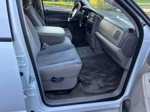 2004 Dodge Ram 2500 ST
