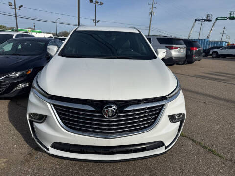 2023 Buick Enclave Essence