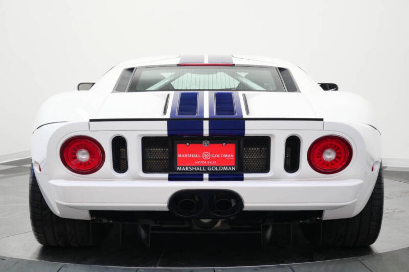 2005 Ford GT