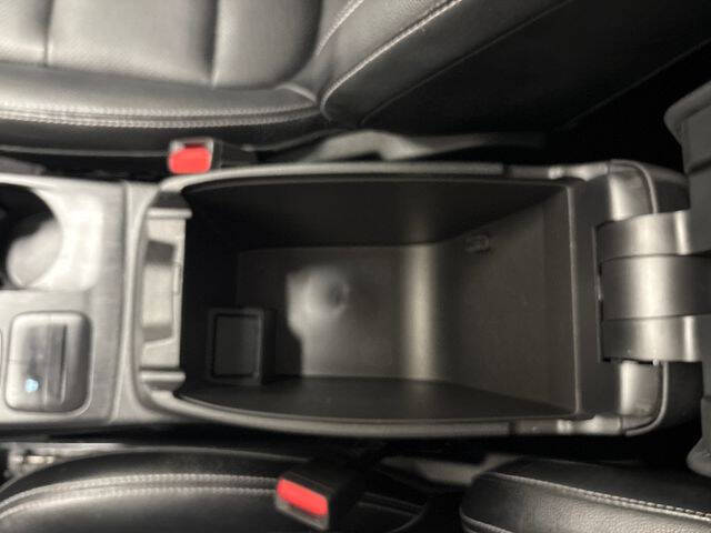 2022 Ford Escape Hybrid SEL