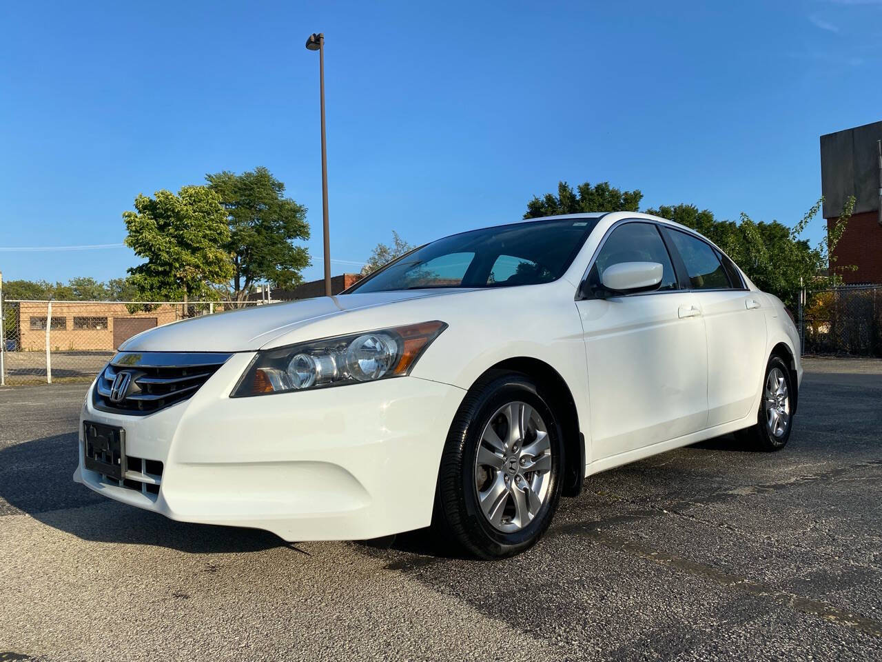 2011 Honda Accord for sale at Ideal Cars LLC in Skokie, IL