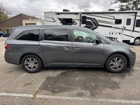 2011 Honda Odyssey EX-L w/DVD