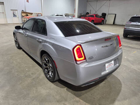 2015 Chrysler 300 S