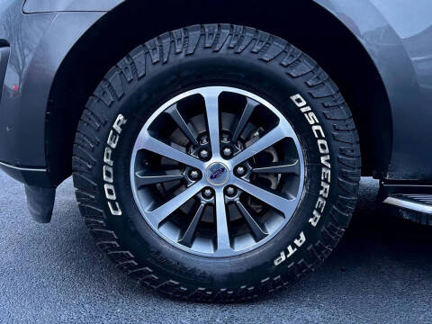 2018 Ford Expedition MAX XLT