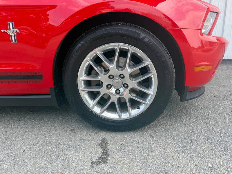 2012 Ford Mustang V6 Premium