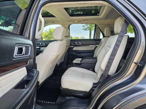 2016 Ford Explorer Platinum