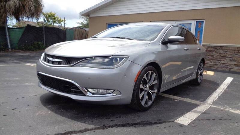 2015 Chrysler 200 C