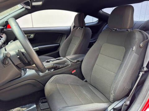2015 Ford Mustang V6