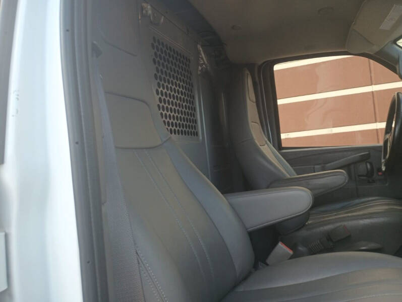 2019 Chevrolet Express 2500