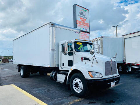 2012 Kenworth T270