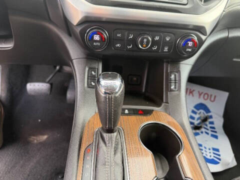 2017 GMC Acadia SLE-2