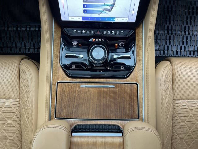 2024 Jeep Grand Wagoneer L Series III