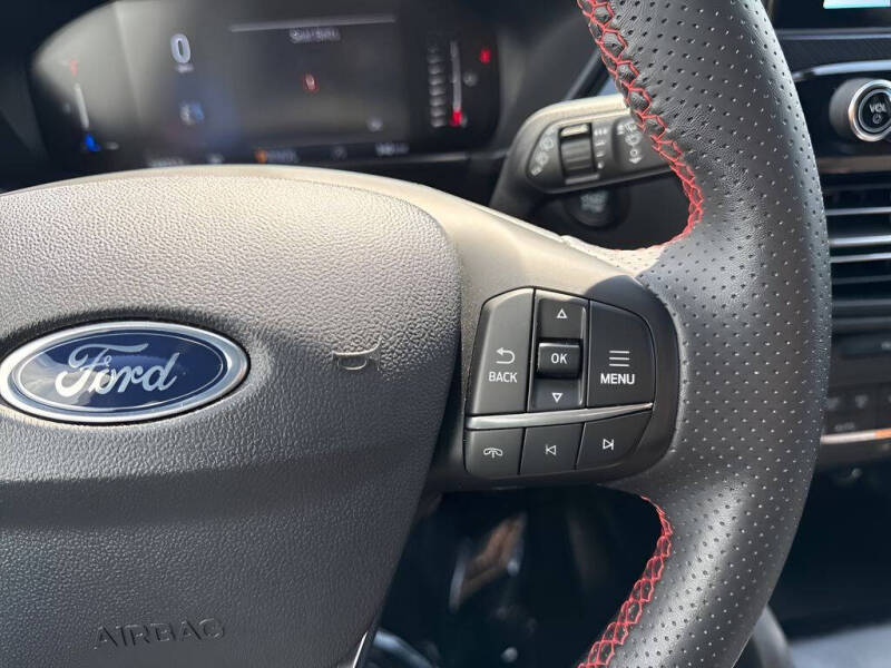 2024 Ford Escape ST-Line