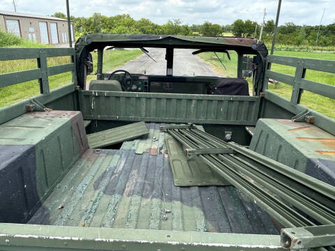 2001 AM General HMMWV