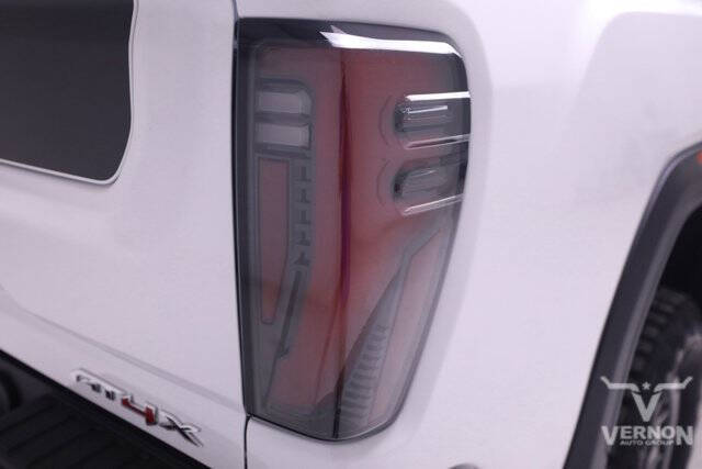 2025 GMC Sierra 2500HD AT4X