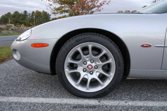 2001 Jaguar XKR