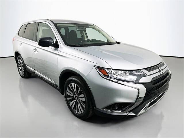 2020 Mitsubishi Outlander for sale at ANYONERIDES.COM in Kingsville MD