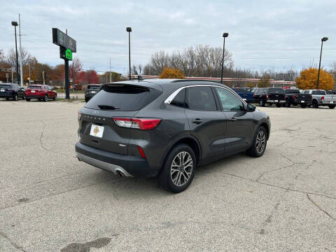 2020 Ford Escape SEL