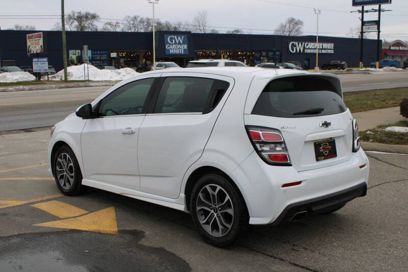 2018 Chevrolet Sonic LT Auto