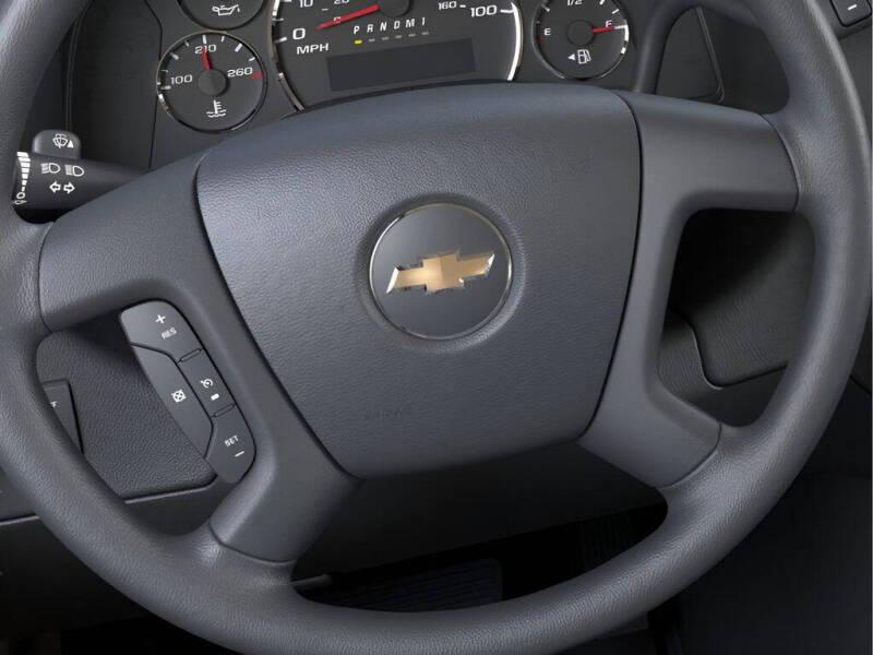 2025 Chevrolet Express 2500