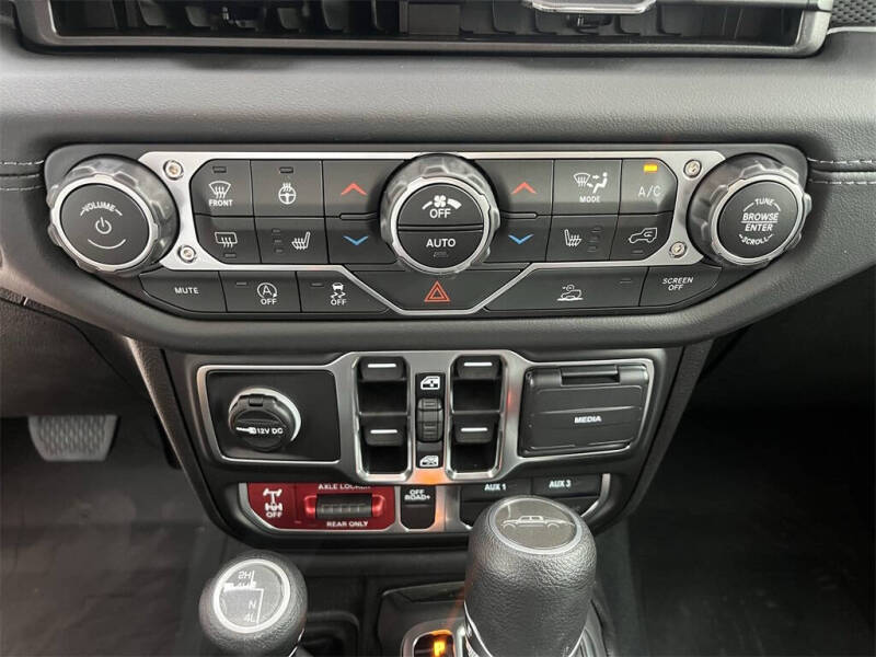 2025 Jeep Gladiator Mojave