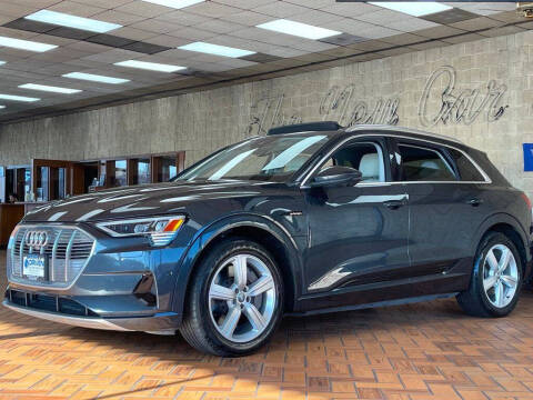 2019 Audi e-tron quattro Premium Plus