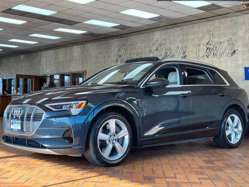 2019 Audi e-tron quattro Premium Plus